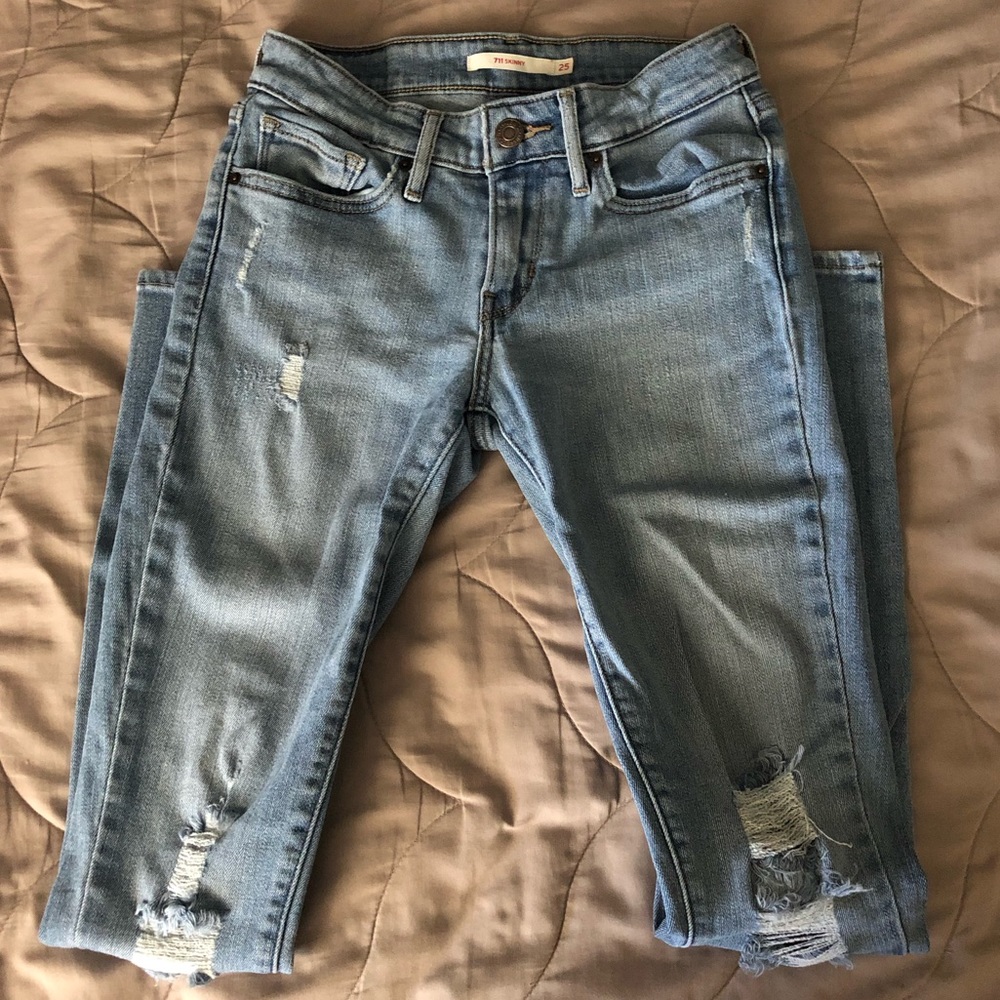 Low rise Levi’s